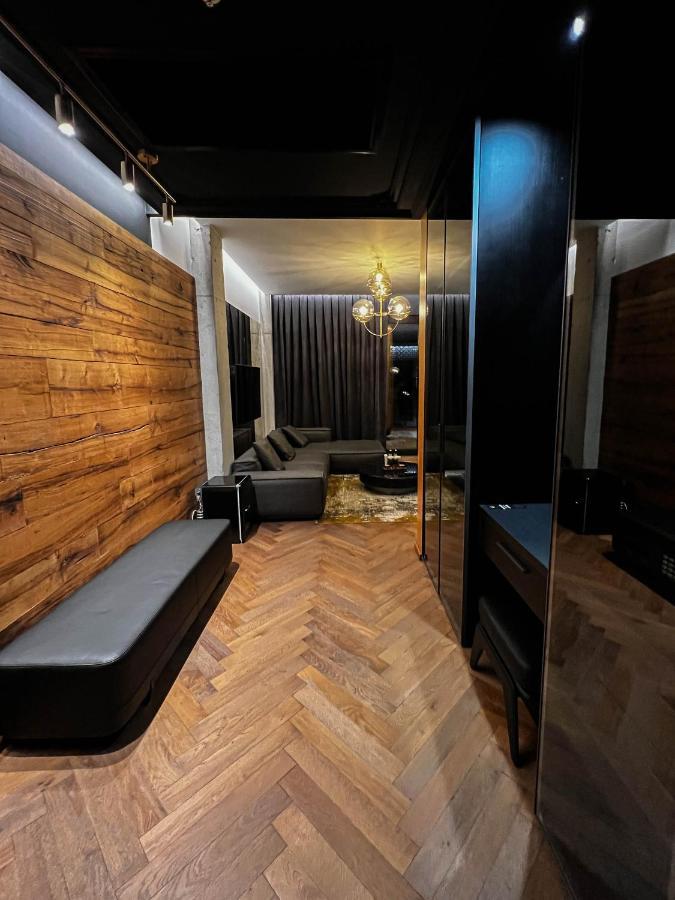 Отель Mandarin Club House Батуми Экстерьер фото